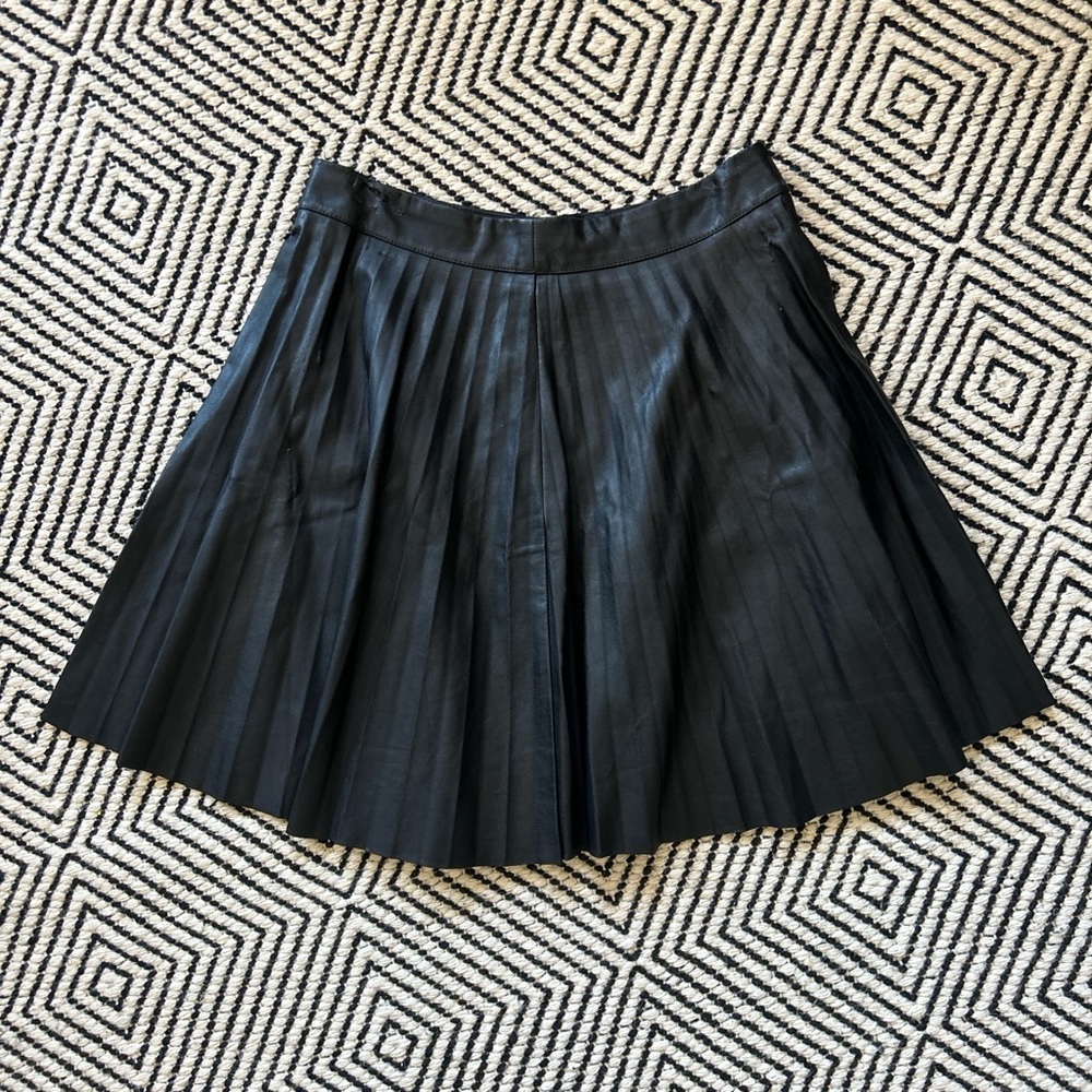 Black faux leather accordion skirt, size small